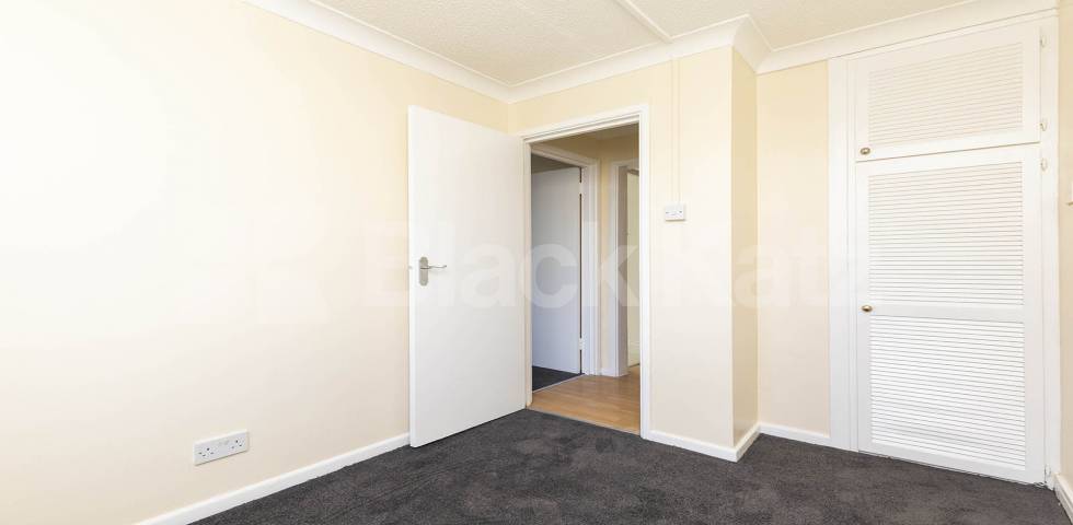 			1 Bedroom, 1 bath, 1 reception Apartment			 Oakleigh Road South, New Southgate